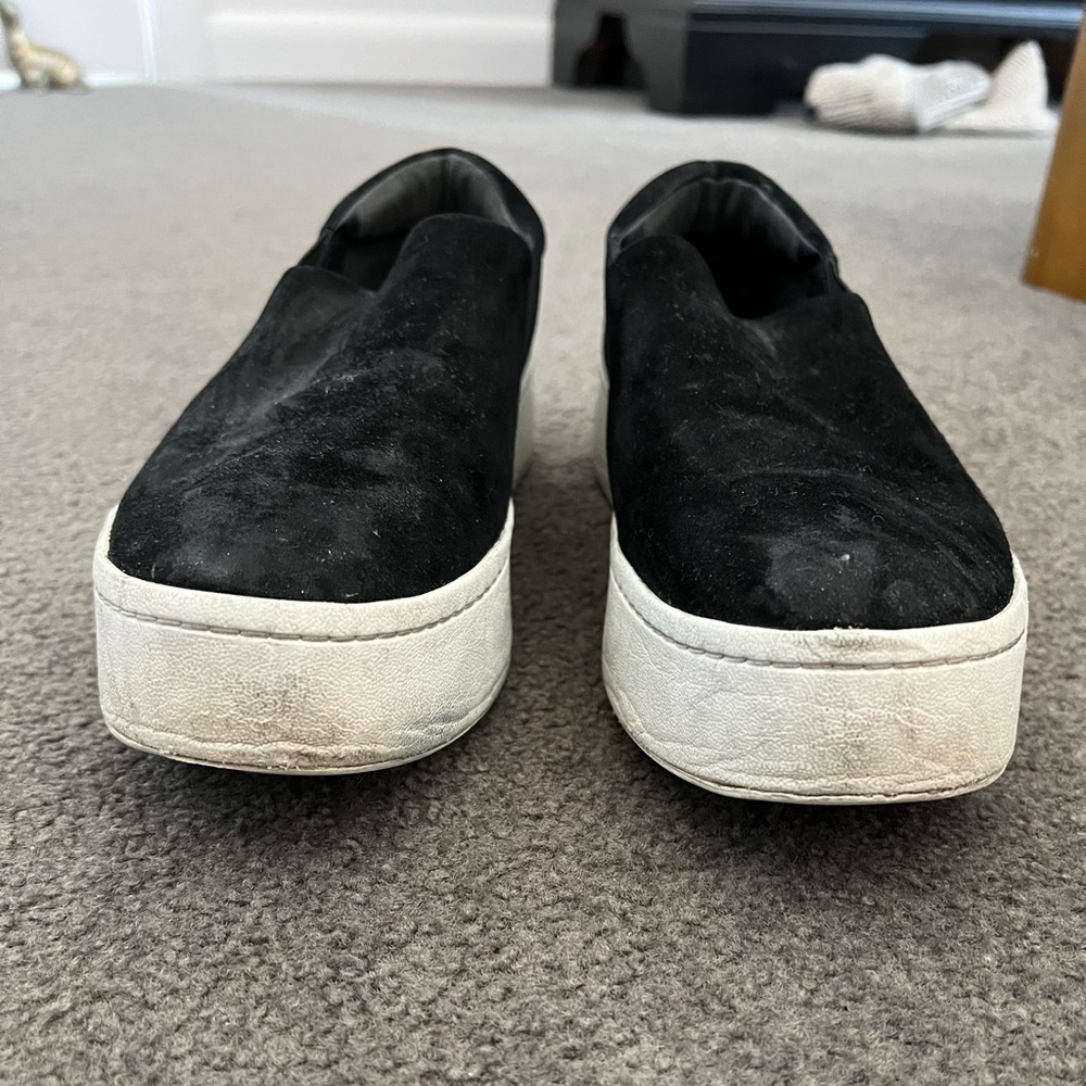 Vince Black Warren Platform Slip On 8.5 - image 4
